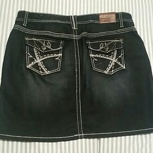 Like new Maurices denim skirt